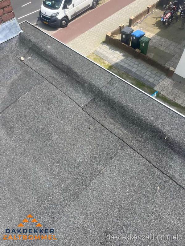 Kosten dakisolatie: plat dak met bitumen dakbedekking in Zaltbommel Kosten dakisolatie: plat dak met bitumen dakbedekking in Zaltbommel